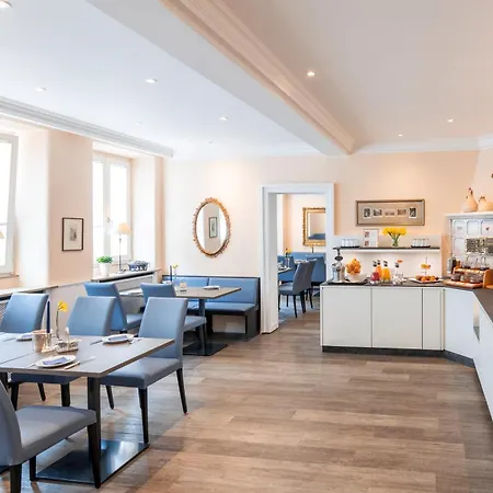 Adler Post 酒店 3*