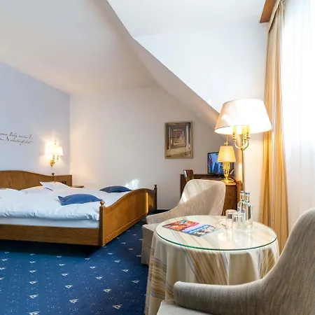 Adler Post 酒店 3*