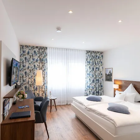 Adler Post 3* 施韦青根