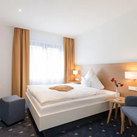 Adler Post 3* 施韦青根