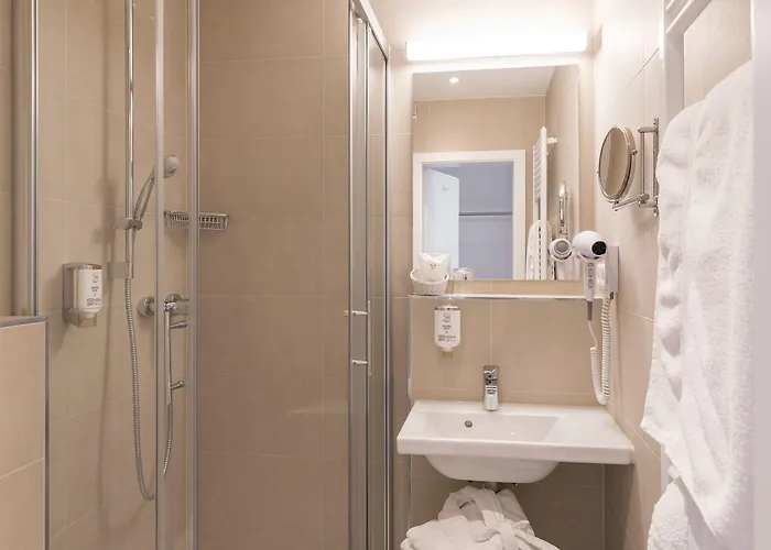 Adler Post 3* Schwetzingen