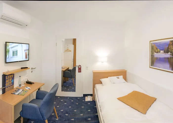 Adler Post 3* Schwetzingen